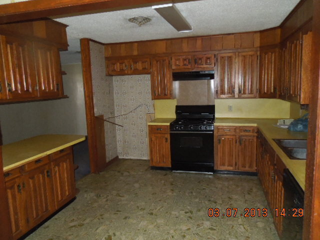 kitchen - 1153 Dunbriar dr