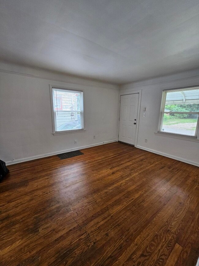 Building Photo - 20023 Santa Rosa Dr