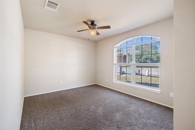 Building Photo - 7800 Little Deer Trail