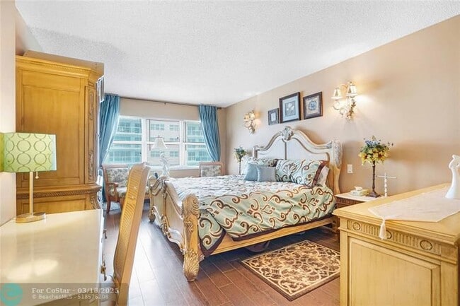 Building Photo - 3400 Galt Ocean Dr