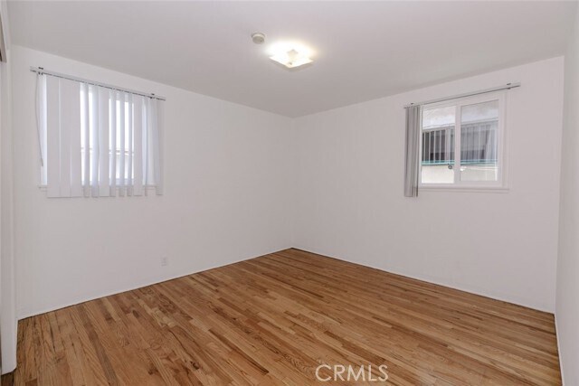 Building Photo - 1217 N Kingsley Dr
