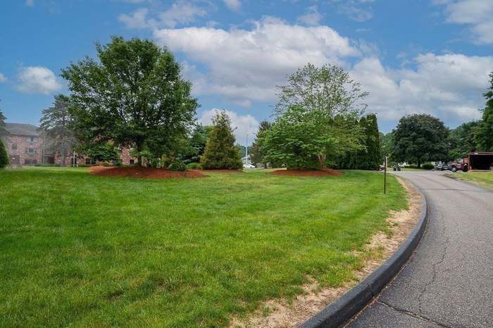 Building Photo - 14B Mayberry Dr