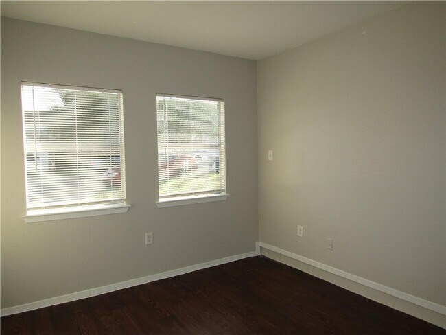 Building Photo - 9601 Bear Paw Trail