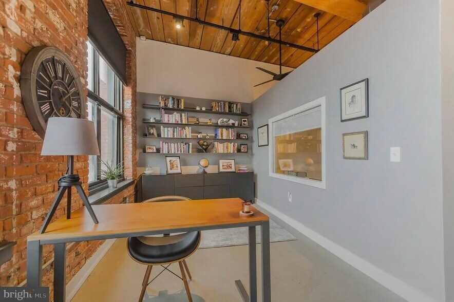 Building Photo - 1147 N 4th St