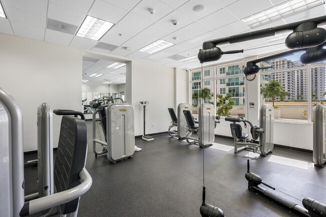 Gym - 1200 Brickell Bay Dr