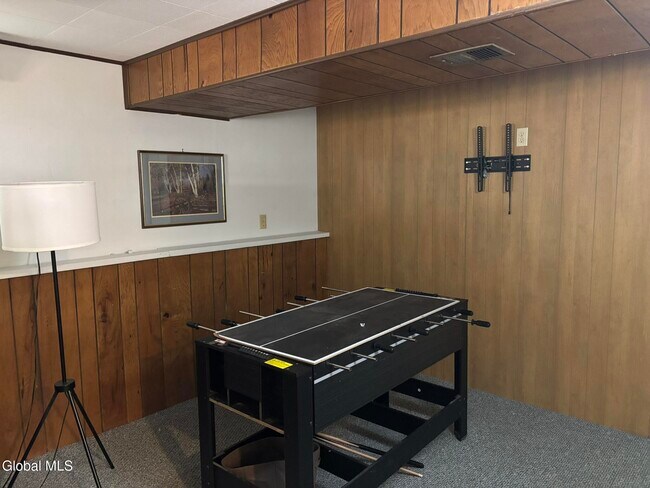 Building Photo - 52 Trottingham Rd