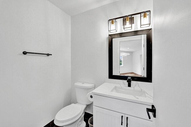 Building Photo - 4110 NW 10th St