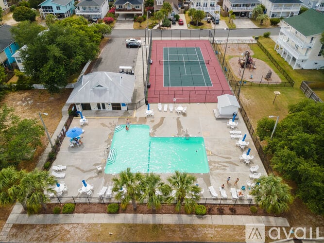 Building Photo - 923 Searidge Ln