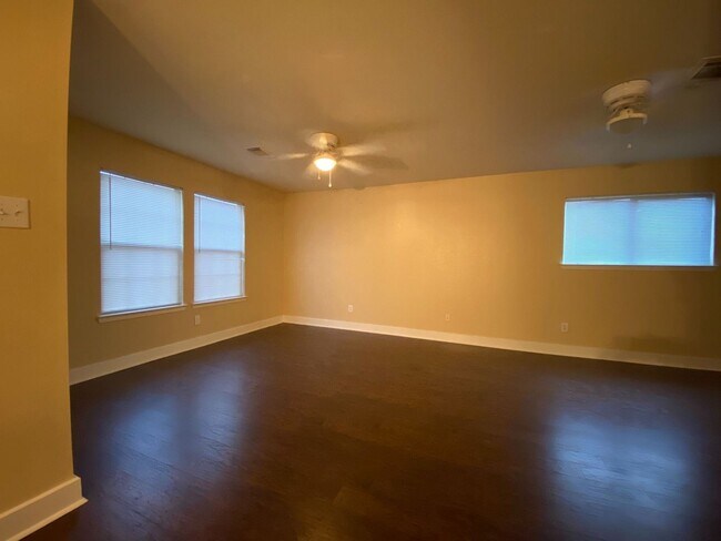 Building Photo - Great home in Sienna Plantation