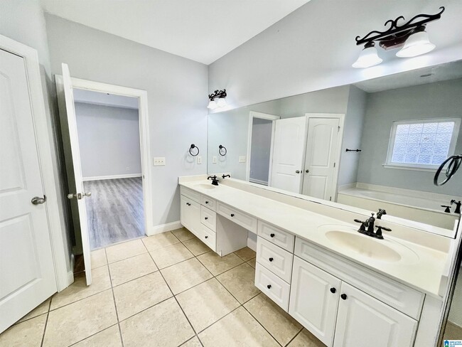 Building Photo - 3062 Arbor Bend