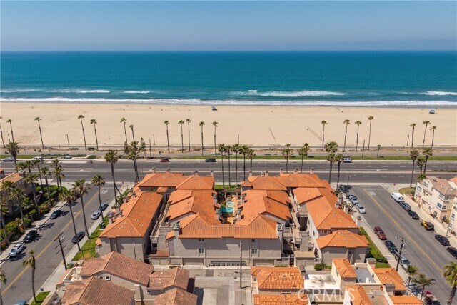 Building Photo - 1400 Pacific Coast Hwy