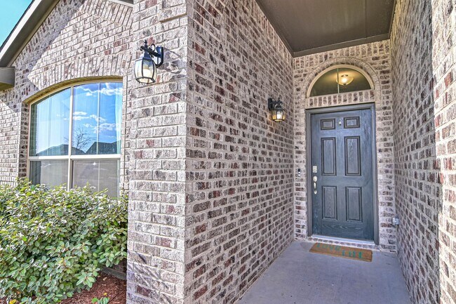Building Photo - 1219 Santa Clara Dr