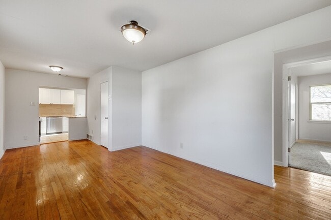 Building Photo - 4313 Bonnie Dr
