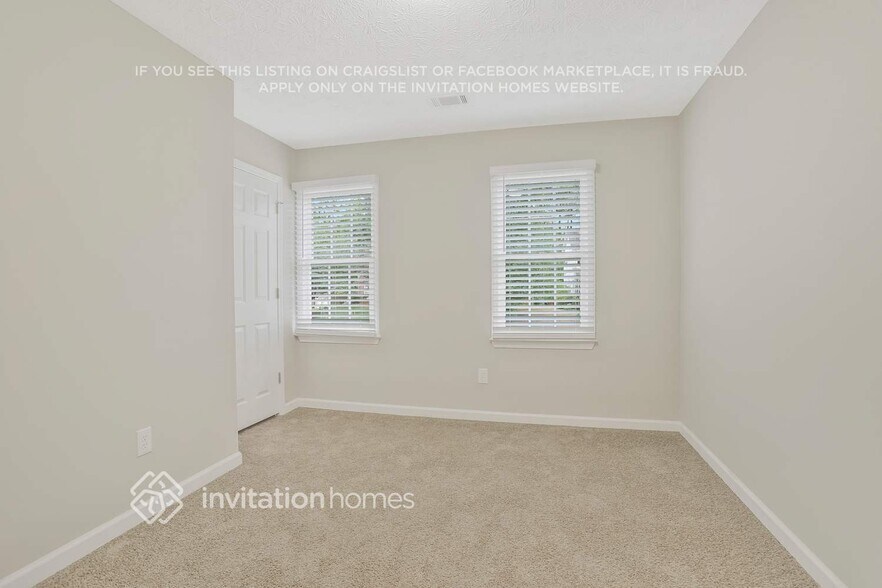 Building Photo - 3386 Woodlaurel Dr