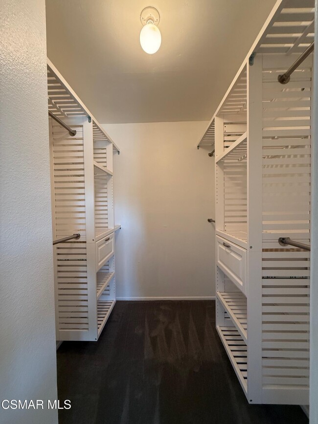 Building Photo - 748 Masterson Dr