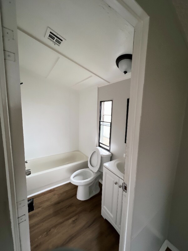 Building Photo - 2000 E Frontier Ave