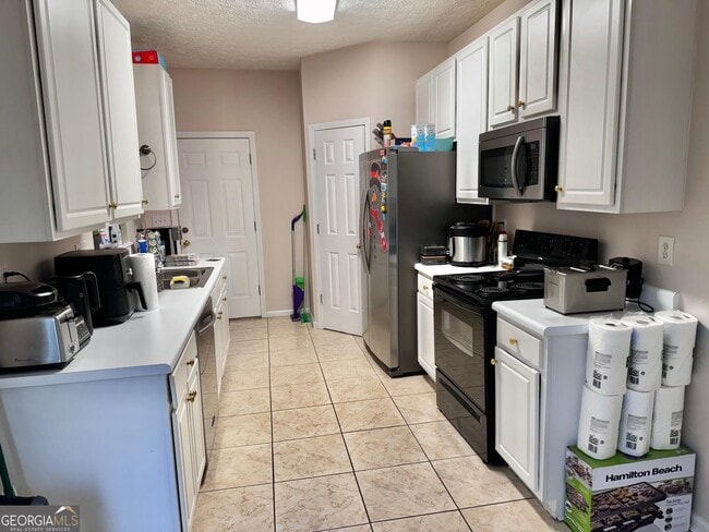 Building Photo - 1481 Edgeley Way