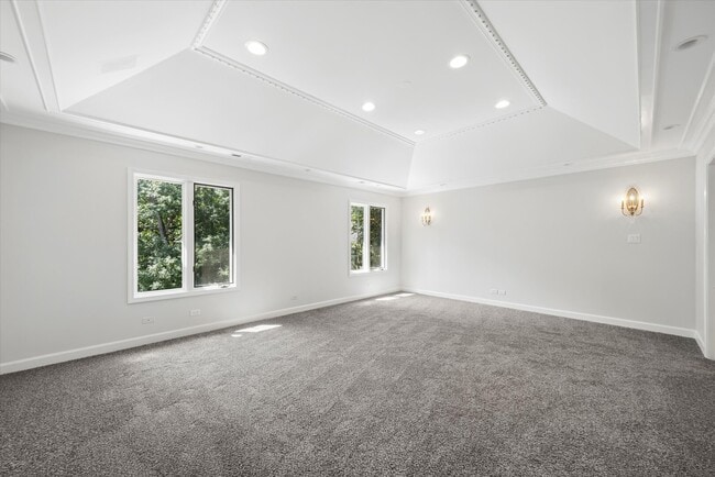Building Photo - 9336 Falling Waters Dr W