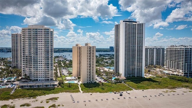 Building Photo - 2800 N Ocean Dr