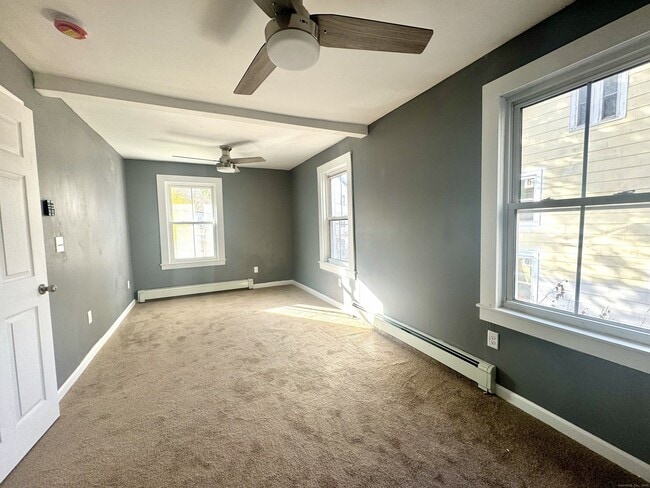 Building Photo - 137 High St