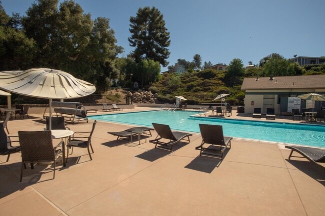 Building Photo - 2 Bedrooms | 2 Bathrooms | Resort-Inspired Community