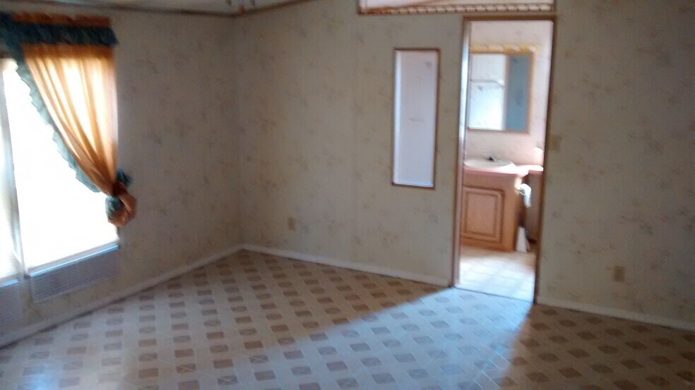 Building Photo - 11221 Olive Cir