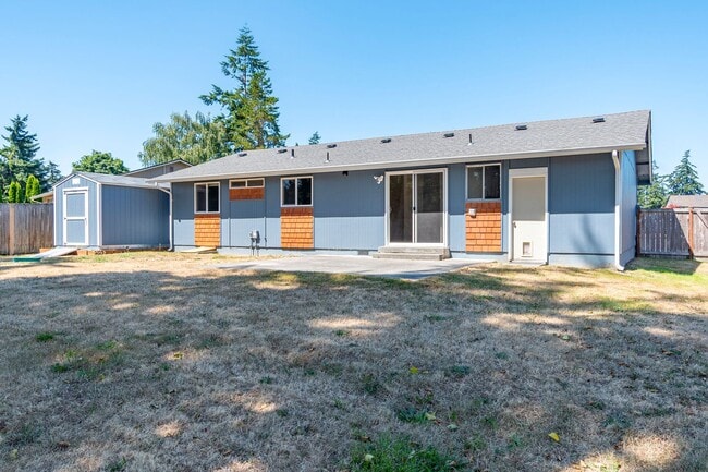 Building Photo - Single Level Pet Friendly Home near Ft. Nu...