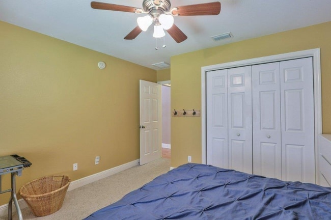 Building Photo - 3513 Larkspur Ln