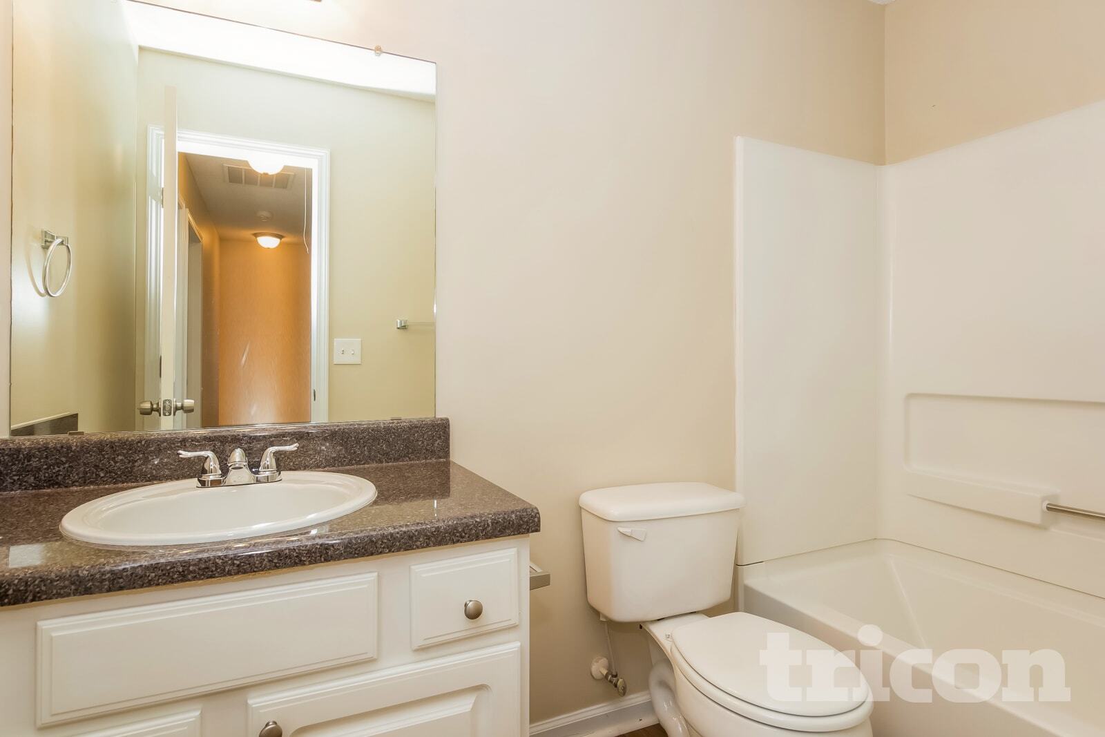 Building Photo - 128 Hawkeye Ln NW