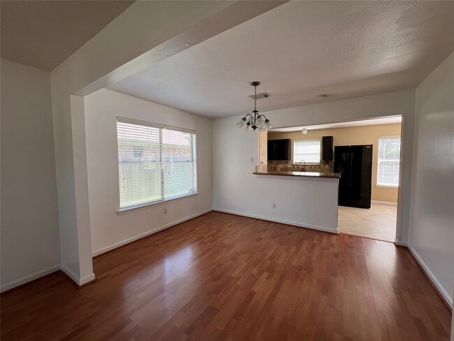 Building Photo - 8411 Tamayo Dr