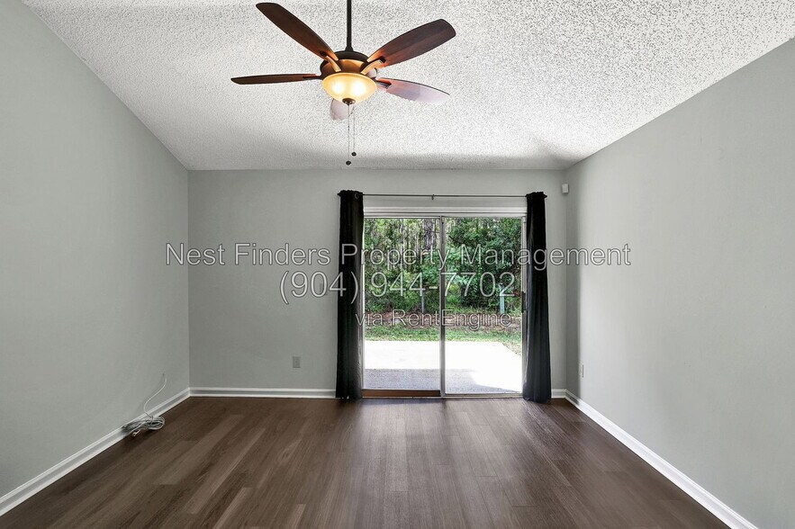 Building Photo - 9245 Hawks Run Ln