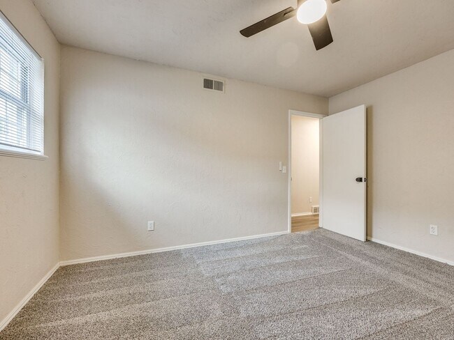 Building Photo - Newly Remodeled 3 Bed Home Near Lake Hefner | Screened Porch + 2 Living Areas
