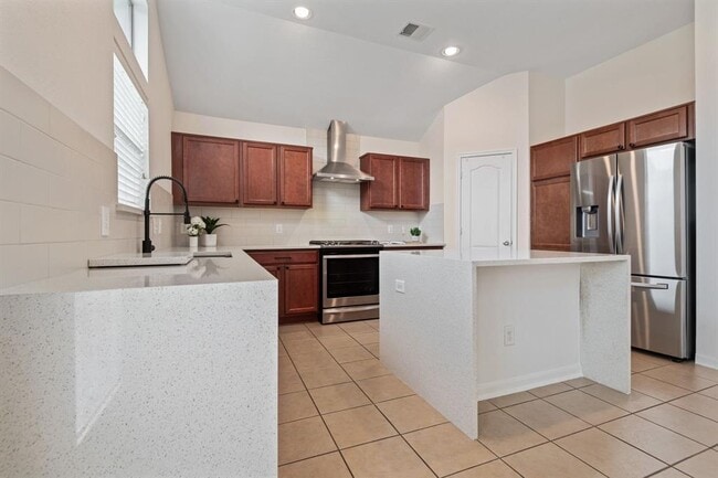 Building Photo - 16422 Sheffield Run Dr