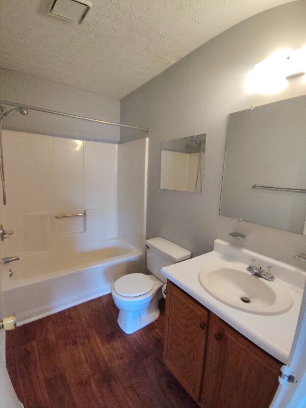 Building Photo - 22 Fonda Dr