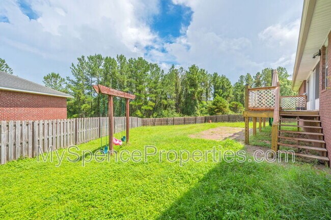 Building Photo - 618 Territory Ln