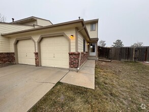 Building Photo - Nice Thornton Duplex with Oversized Attach...