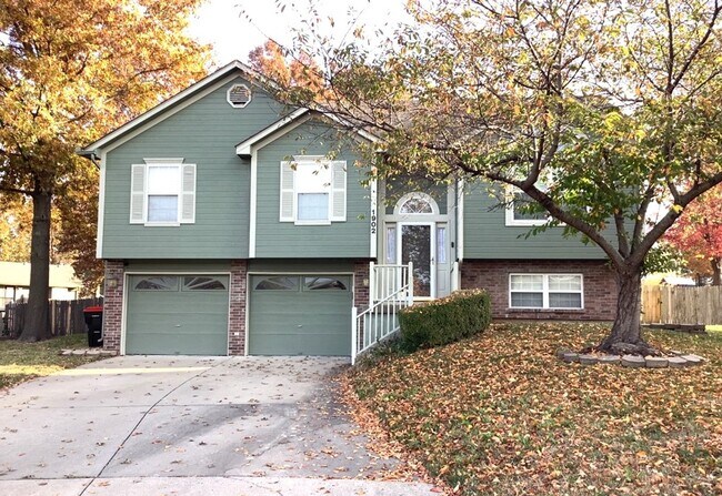 Primary Photo - Charming Family Home in Greenwood’s Cheyen...