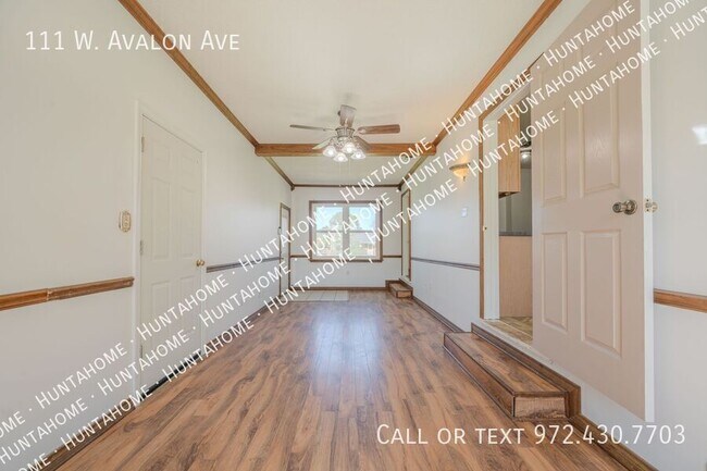 Building Photo - 111 W Avalon Ave