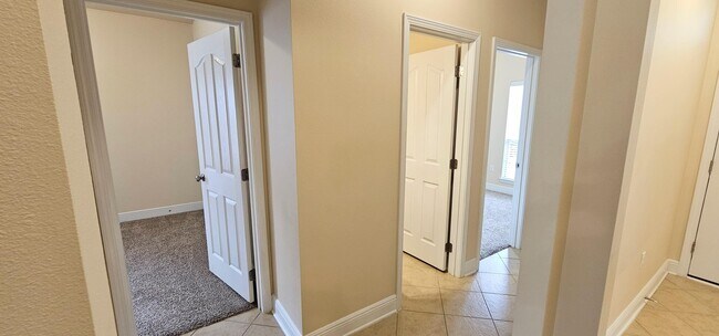 Building Photo - 181 Water Oaks Loop