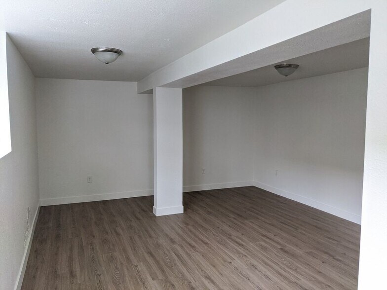 Building Photo - 2801 San Marino St