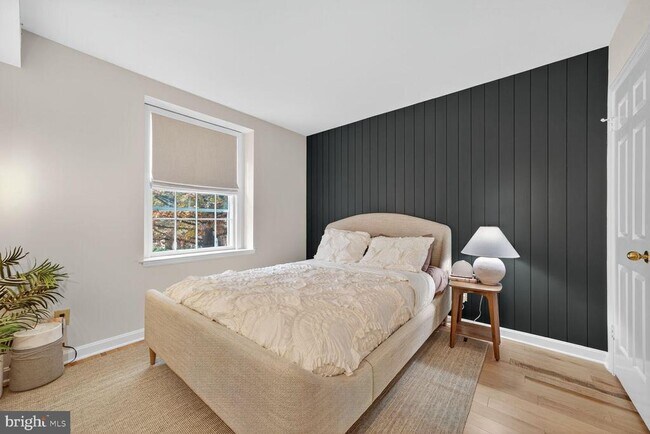 Building Photo - 3811 39th St NW