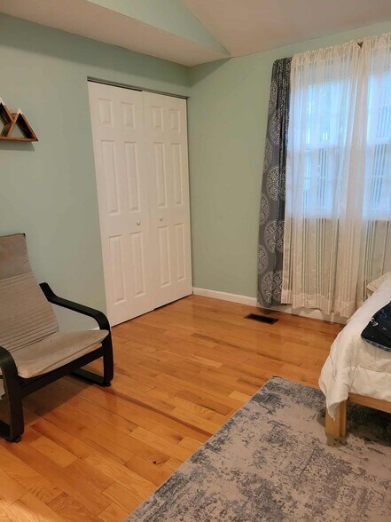 2nd BR on 2nd level - 8451 Ararat Ct