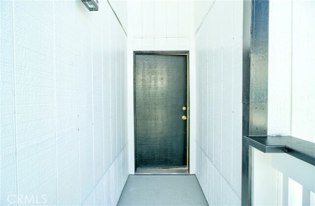 Building Photo - 231 W Escalones