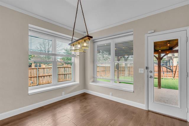 Building Photo - 754 Monterey Dr