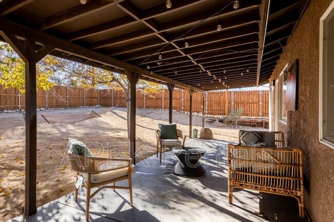 Building Photo - 61493 Desert Air Rd