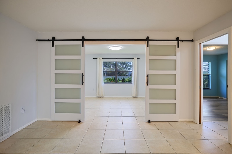 Building Photo - 1008 Pine Forest Ct