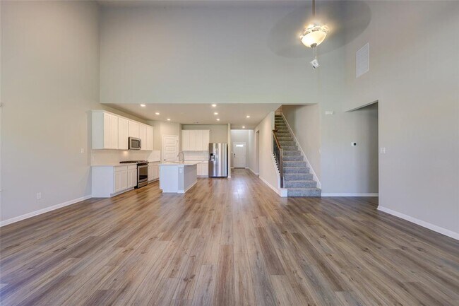 Building Photo - 117 Fairmeadow Downs Dr