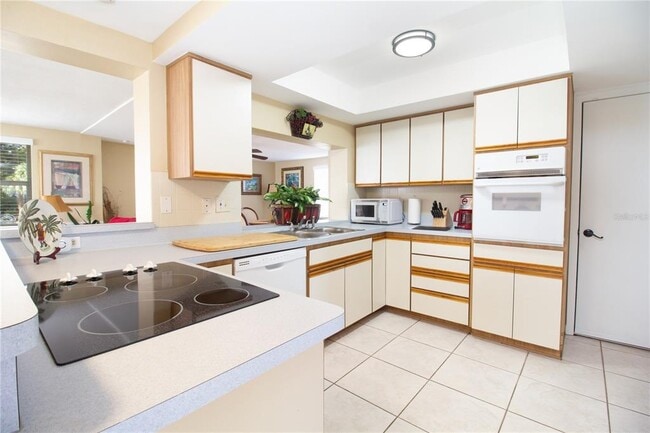 Building Photo - 4333 Newbury Dr