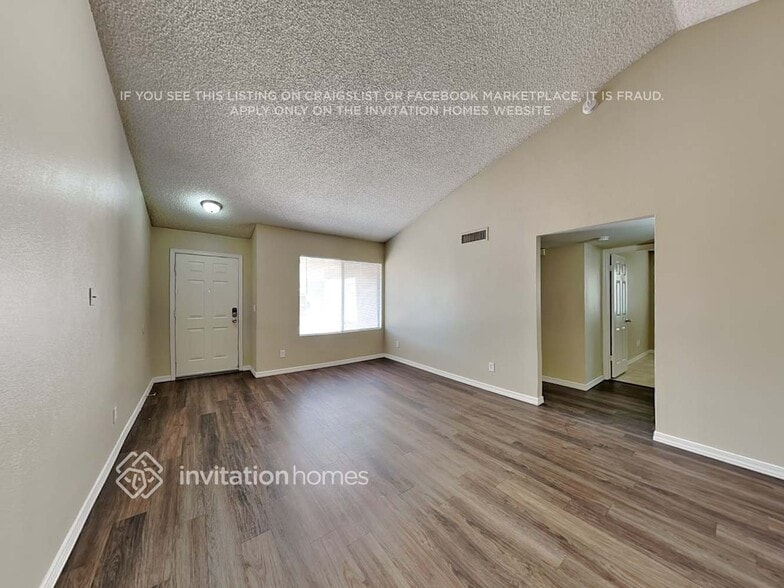 Building Photo - 5115 W Orchid Ln