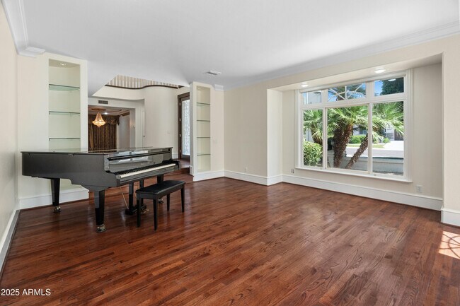 Building Photo - 5820 W Del Lago Cir